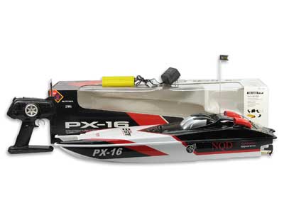 R/C Boat W/Charger toys