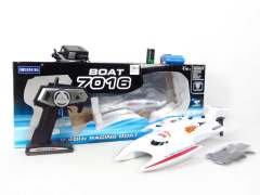 R/C Boat W/Charge
