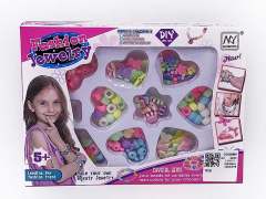 Beading toys