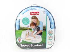 Travel Bassinet W/M toys