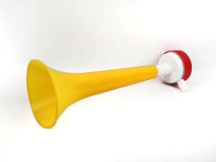 22CM Bugle toys