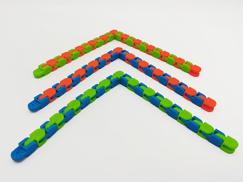 24 Section Chain toys